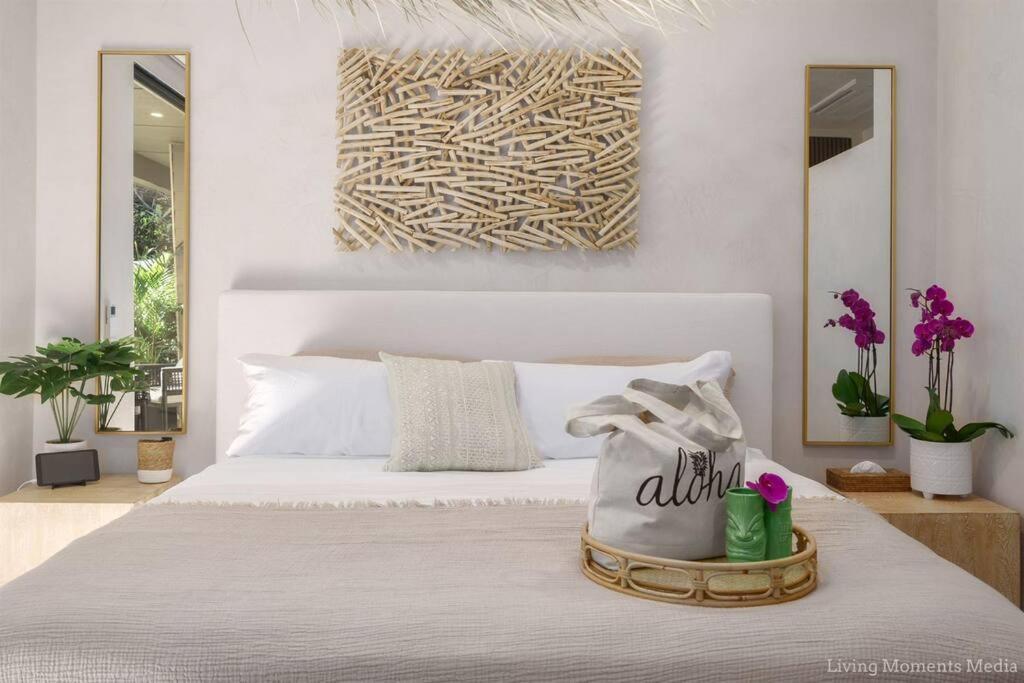Tiki Tiki - Gorgeous Boho Beach Hideaway! ワイレア エクステリア 写真