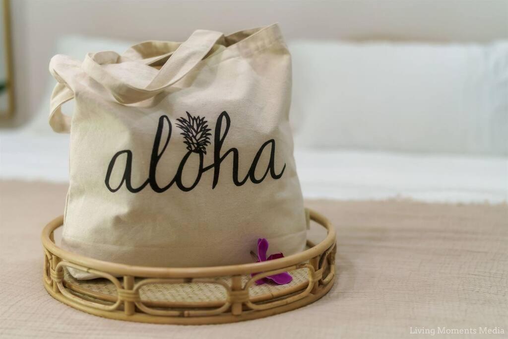 Tiki Tiki - Gorgeous Boho Beach Hideaway! ワイレア エクステリア 写真